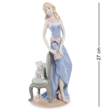 CMS-32/ 3 Статуэтка "Дама с собакой" (Pavone)
