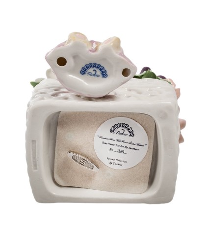 CMS-15/61 Муз. фигурка "Медвежонок с цветами" (Pavone)