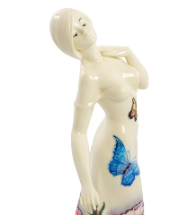 JP-247/34 Статуэтка "Девушка" (Pavone)