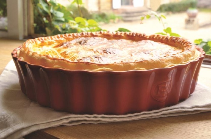 Форма Киш II Emile Henry, 28x28 см. 2,5 л., гранат