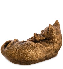 MN- 48 Фигура "Кошка с котенком"