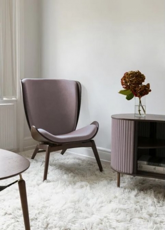 Кресло The Reader, дымчато-розовое, 105х78х91 см. Umage