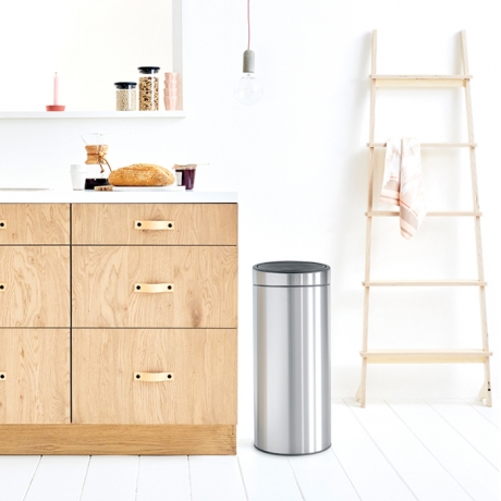 Мусорный бак Touch Bin New (30 л), Стальной матовый (FPP) Brabantia