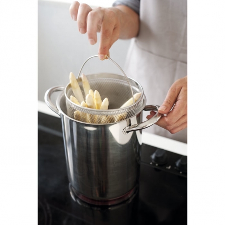 Кастрюля для варки спаржи с ситом, 4,1 л. (16 см) Kitchen Aids Beka