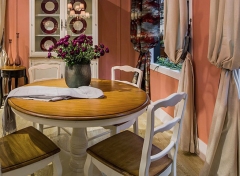 Стол обеденный круглый, 120х77 см.