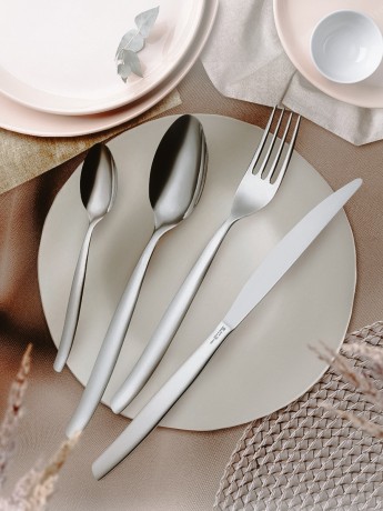 Набор столовых предметов 16 шт. SHARK EME