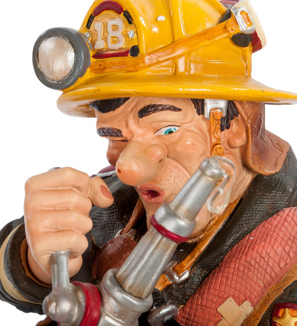 PRO-16 Статуэтка "Пожарный" (Profisti.Parastone)