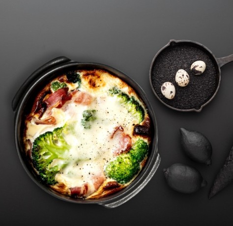 Мини- форма круглая для запекания, 0,6 л. цвет: базальт, Solo Emile Henry