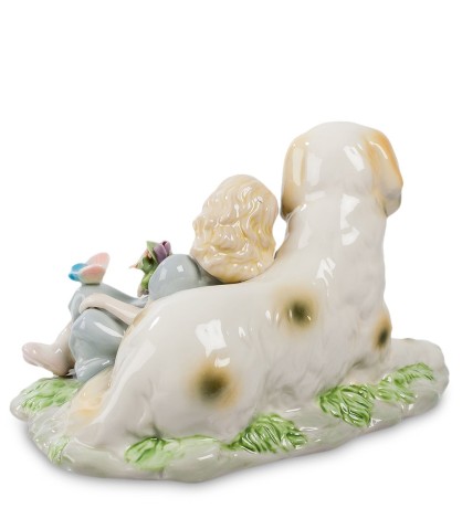 CMS-12/17 Фигурка "Девочка с собакой" (Pavone)