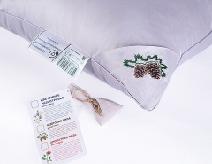 Подушка средняя "Кружевное облако", 68х68, премиальный сатин декорирован кружевом, Natures