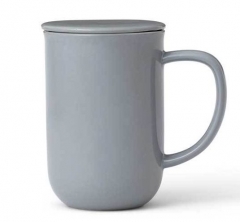 Кружка чайная с ситечком Minima™ 500 мл. серо-голубой Viva Scandinavia