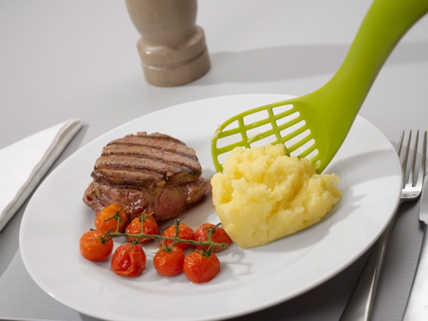 Толкушка-сервировщик Mash&Serve™ 2 в 1 зеленая