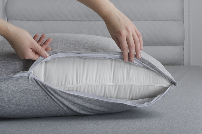 Наволочка FAMILIE GRASS на молнии 68х68 Цвет серый