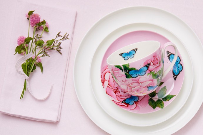 Чашка с блюдцем Розы, 0,4 л. Maxwell & Williams