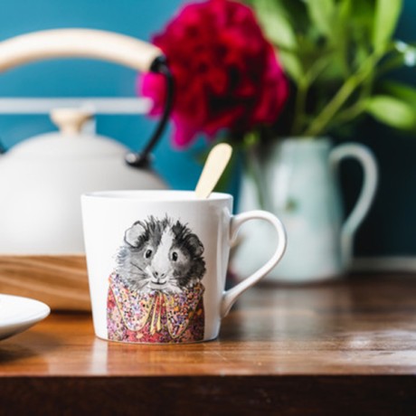 Кружка фарфоровая Mikasa Tipperleyhill с принтом морской свинки, 380 мл. Kitchen Craft
