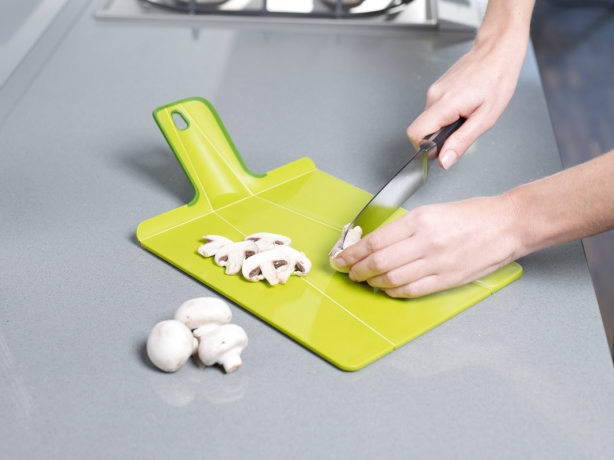 Доска разделочная Chop2Pot™ Plus средняя фиолетовая