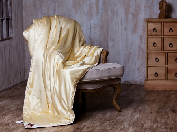 Одеяло GREAT SILK GRASS всесезонное 150х200