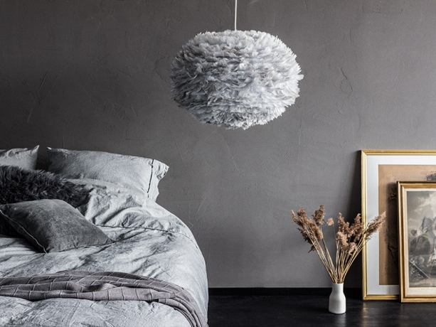 Плафон из перьев Eos light grey, 45х30 см. Umage