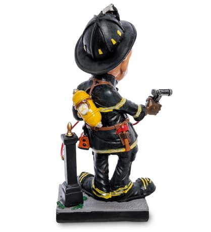 RV-670 Статуэтка "Пожарный" (W.Stratford)