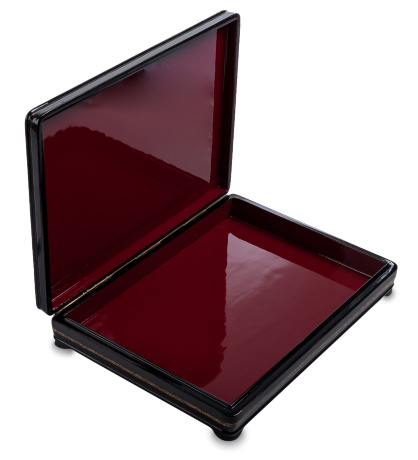 ШК-35/12 Шкатулка "Тройка" худ. Костерина