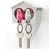 Держатель+брелок для ключей двойной Sparrow, белый/розовый, Qualy