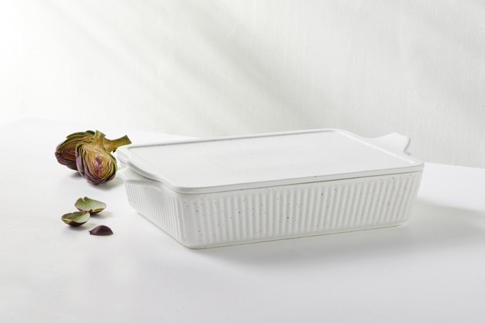 Форма для запекания, 28х20 см, с крышкой, фарфор P, прямоугольная, молочная, в крапинку, Speckle Maxwell & Williams