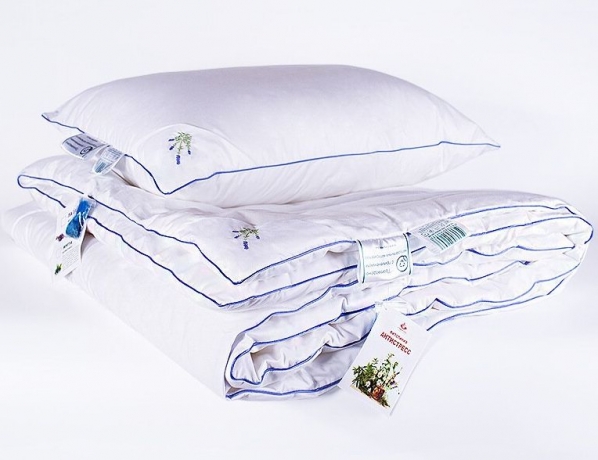 Одеяло всесезонное из Фитолинии "Лаванда Антистресс", 150х200 см. в комплекте ароматное саше из натуральной лаванды, Natures