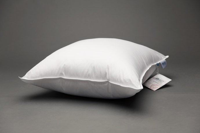 Подушка PREMIUM FAMILIE NON-ALERGENIC средняя 68х68