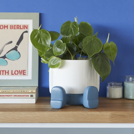 Кашпо керамическое для цветов Mr. Sitty синее, 20 см. Balvi