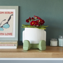 Кашпо керамическое для цветов Mr. Sitty зеленое, 20 см. Balvi