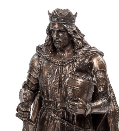 WS-640/ 1 Статуэтка "Король Артур"