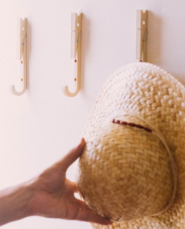 Вешалки-держатели J-pegs, 3 шт. thabto