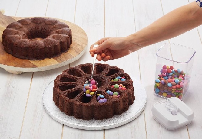 Набор из двух форм для торта, 28x5 см. Surprise Filling, Kitchen Craft