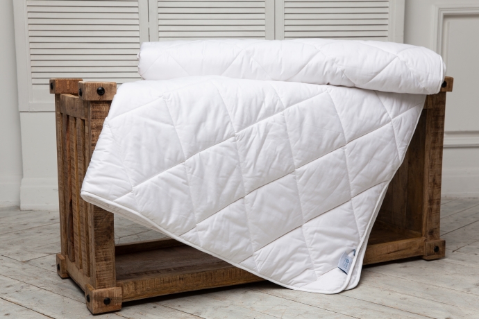 Одеяло ANGORA FAMILIE WOOL всесезонное 155х200