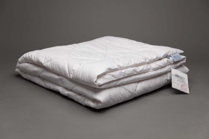 Одеяло ANGORA FAMILIE WOOL всесезонное 155х200