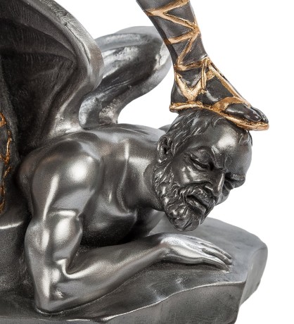 WS- 30 Статуэтка "Михаил Архангел, побеждающий дьявола"