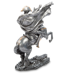 WS- 27 Статуэтка &quot;Наполеон на перевале Сен-Бернар (Давид Жак Луи)&quot;