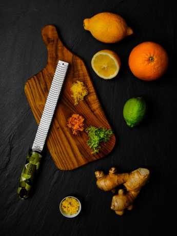 Терка для цедры и сыра, цвет: леопард, Microplane