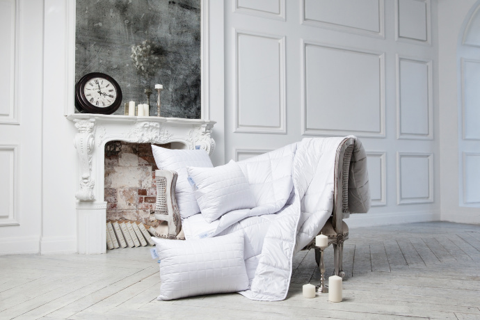 Подушка CAMEL FAMILIE WOOL регулируемая 50х68