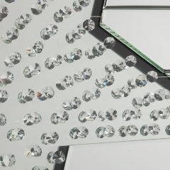 Зеркало с фацетом квадратное с граненым декором Gironda