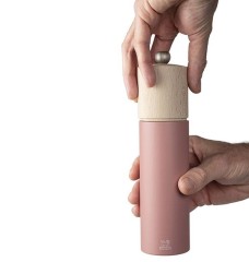 Мельница для перца Boreal, 21 см, цвет: орех, Peugeot