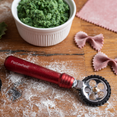 Набор лапшерезка ручная + нож для теста, цвет: красный, Pastawheel Atlas 150, Marcato