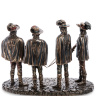 WS-1023 Статуэтка "Мушкетеры - один за всех и все за одного"