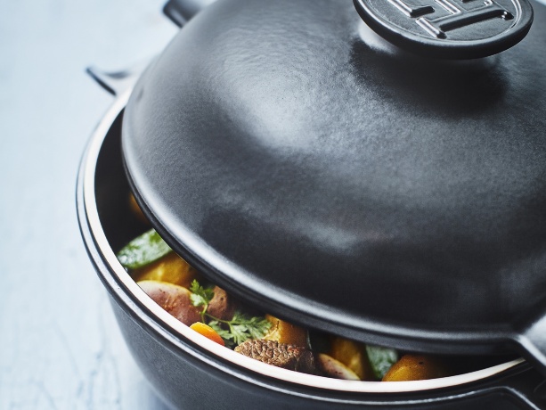 Кастрюля керамическая индукционная, 4 л. 26,5 см. серия Delight Emile Henry