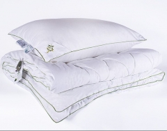 Подушка средняя из Фитолинии "Мята Антистресс", 68х68 см. в комплекте ароматное саше из натуральной мяты, Natures