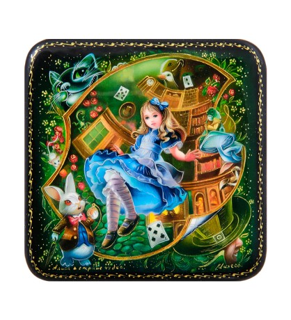 ШК-19/50 Шкатулка в технике декупаж "Алиса в стране чудес" (10х10х3,5)