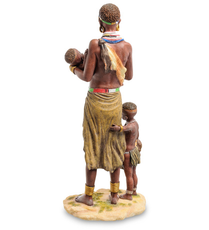 WS-728 Статуэтка "Африканка с детьми"
