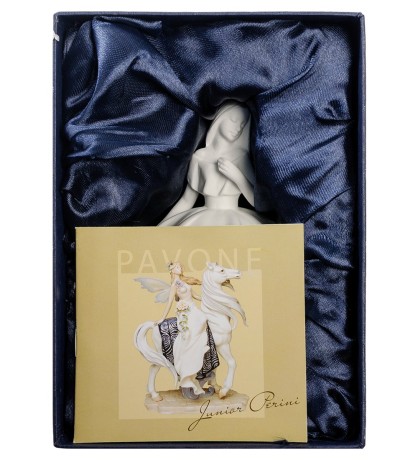 JP-186/30 Статуэтка с подсветкой "Леди Нежность" (Pavone)