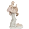 JP-15/21 Фигурка "Девушка с ребенком" (Pavone)