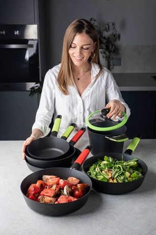 Кастрюля, 20 см. 2,5 л. зеленая индукционная Squality